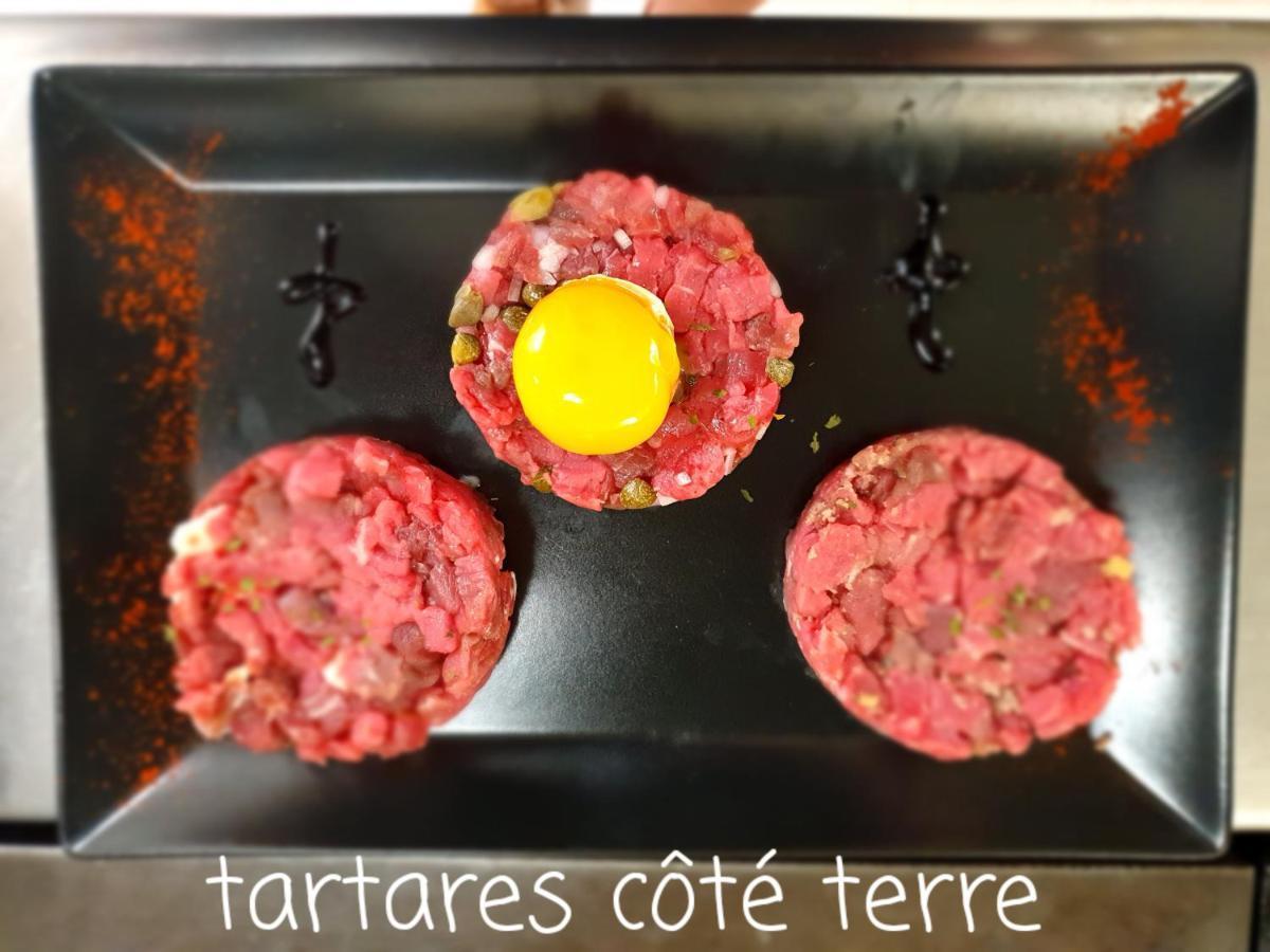 Hotel Restaurant La Paix La Robe Et Le Palais Forges-les-Eaux Εξωτερικό φωτογραφία